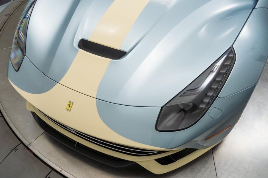 Детали экстерьера Ferrari F12berlinetta 70th Anniversary 2017 года  (фото 14 из 47)